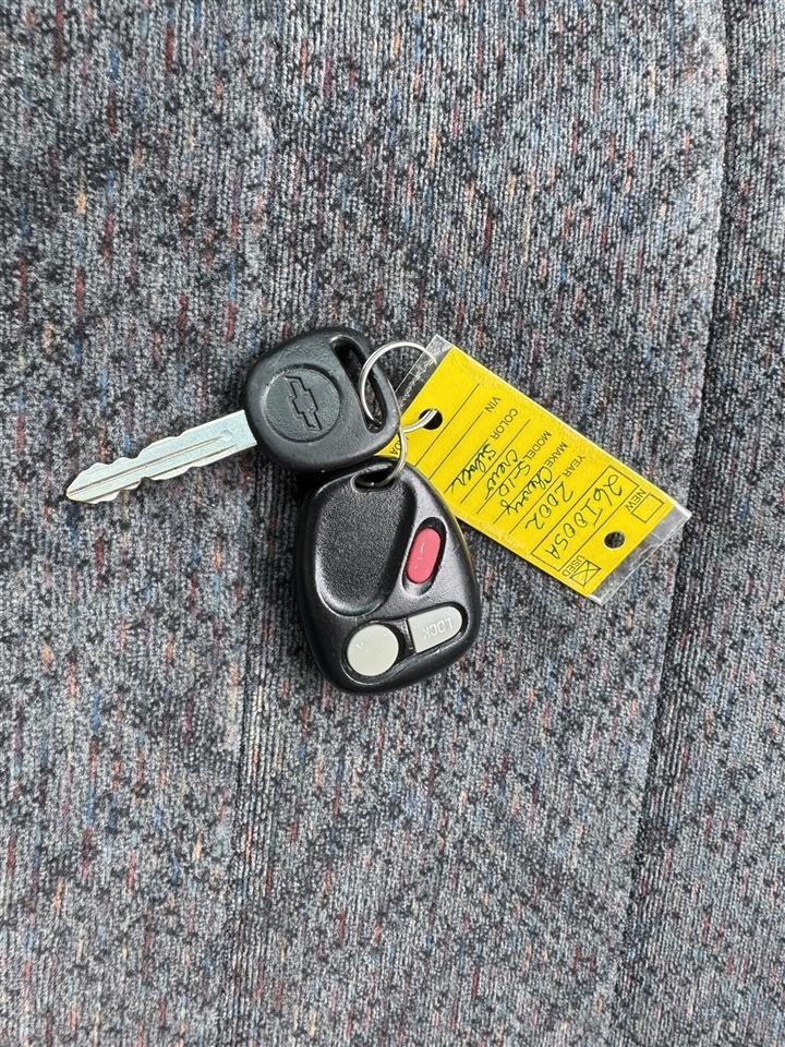 Chevrolet S10 Pickup LS Crew Cab 4WD 2002