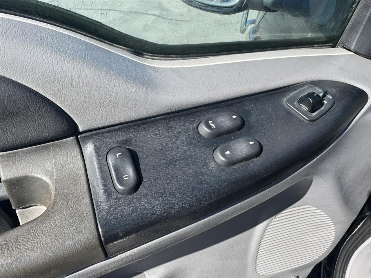 Ford F-350 SD XLT 4WD 2001