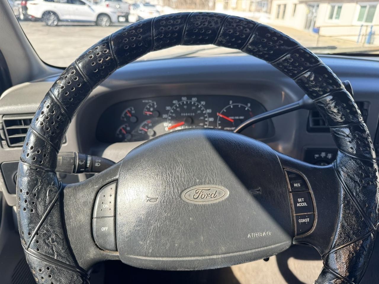 Ford F-350 SD XLT 4WD 2001