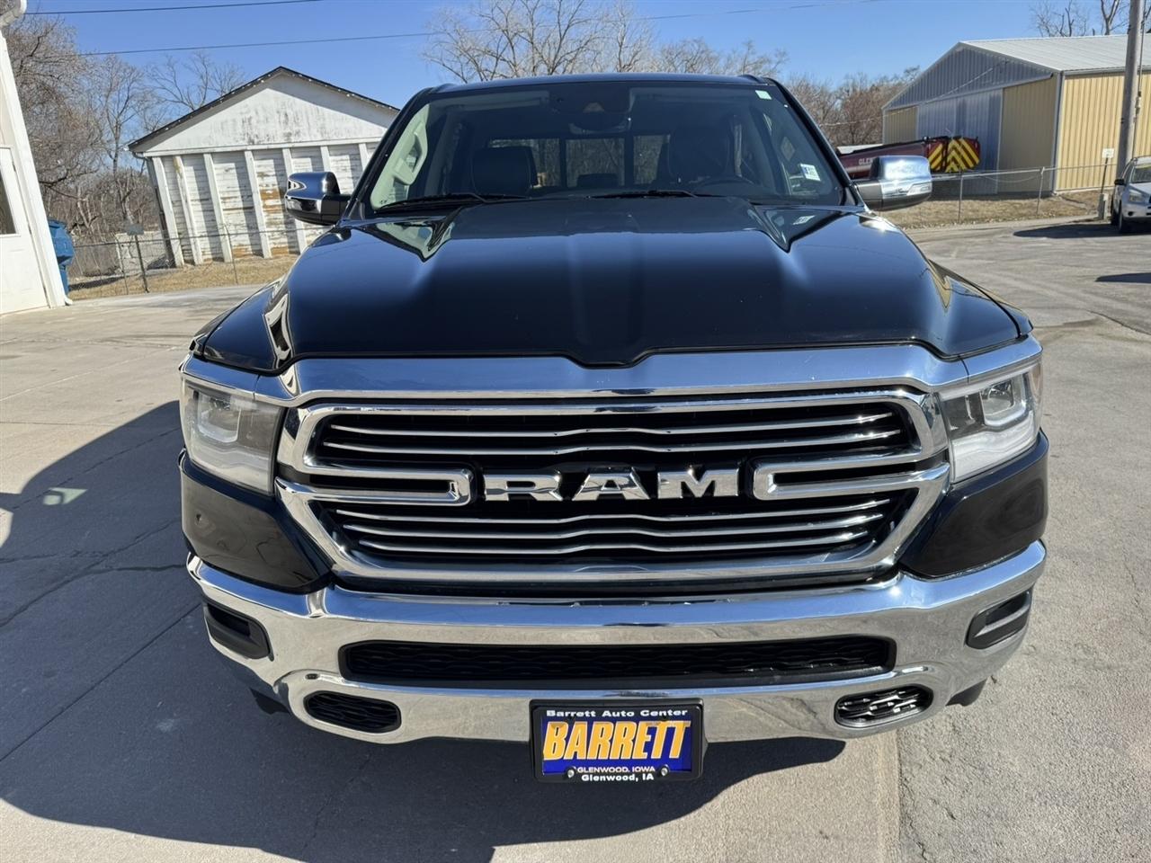 RAM 1500 Laramie Crew Cab SWB 4WD 2022
