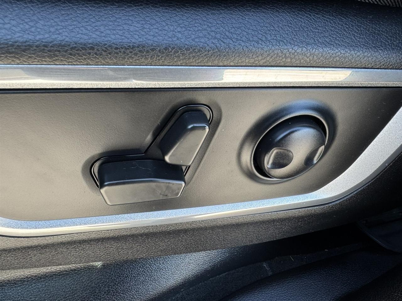 RAM 1500 Laramie Crew Cab SWB 4WD 2022