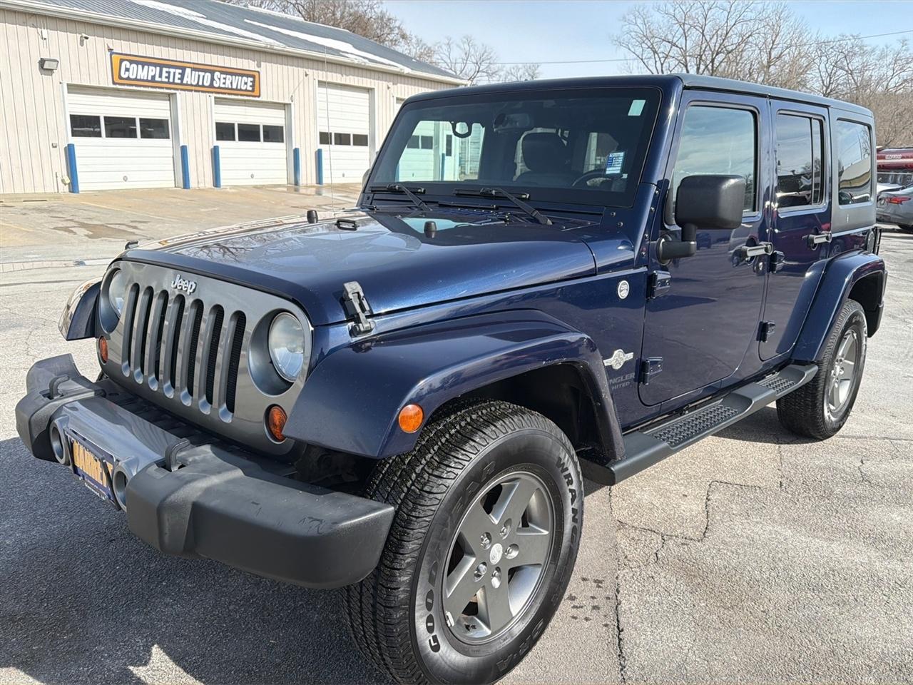 Jeep Wrangler Unlimited  2013