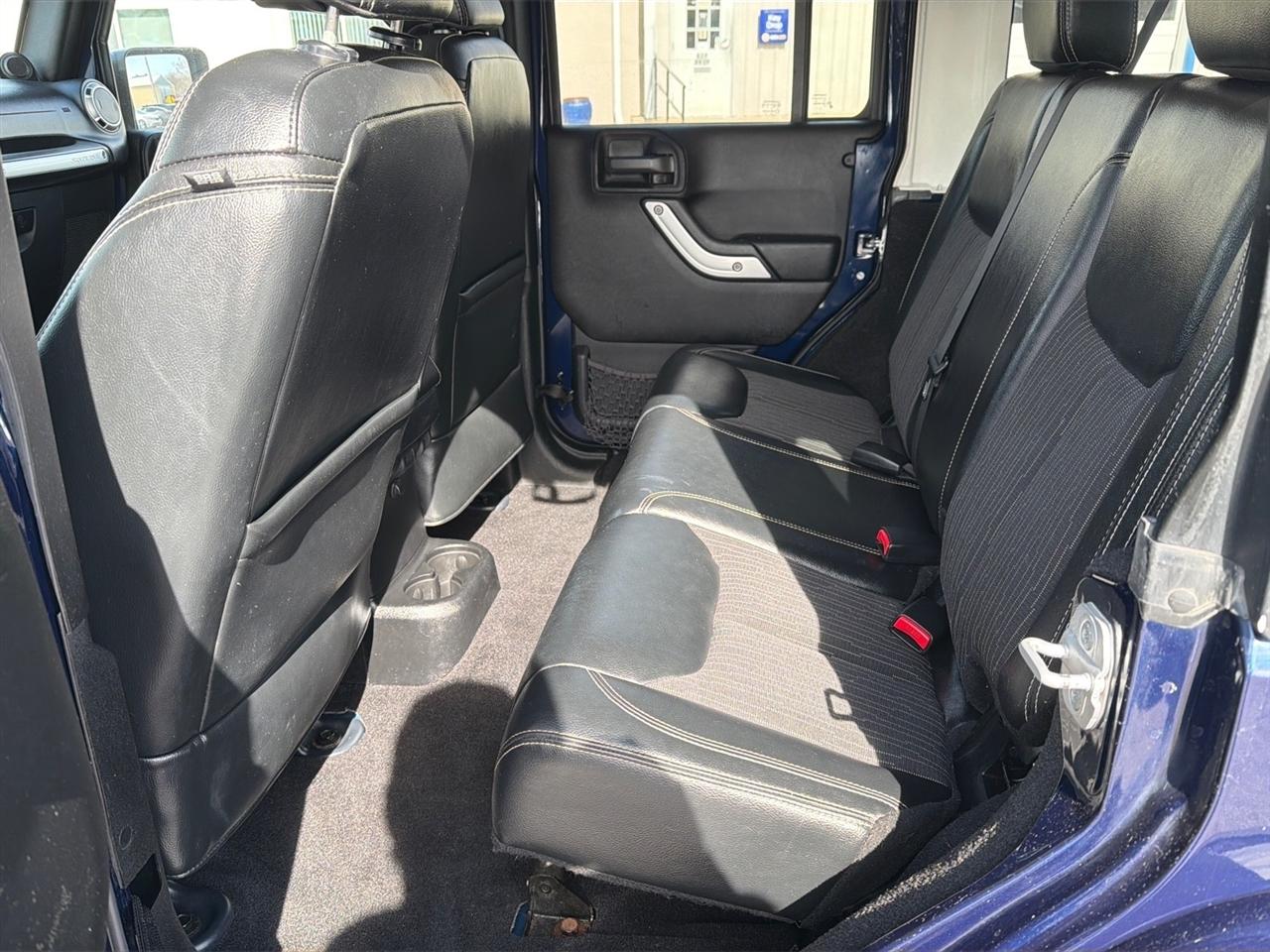 Jeep Wrangler Unlimited  2013