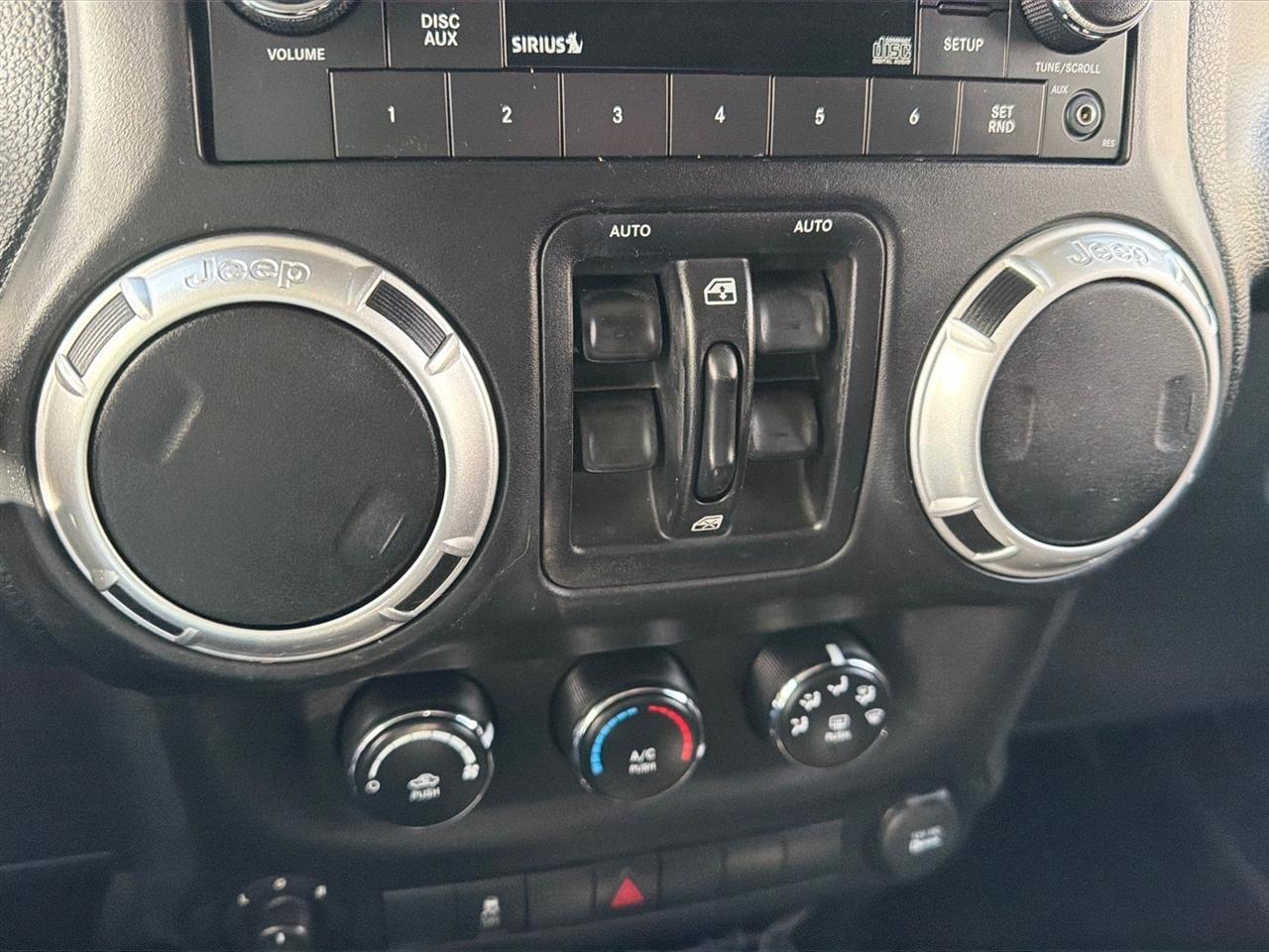 Jeep Wrangler Unlimited  2013