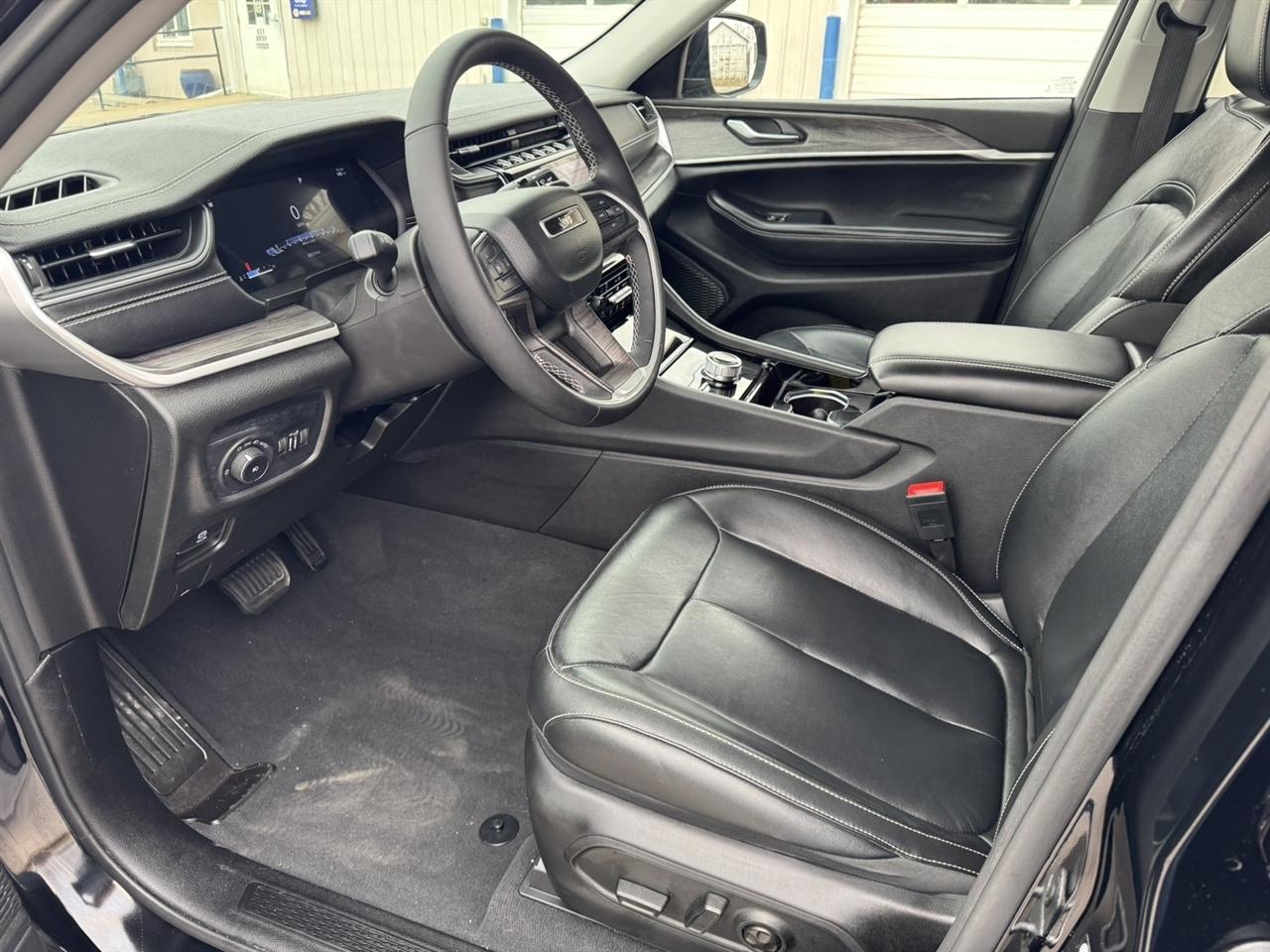 Jeep Grand Cherokee Limited 4WD 2023