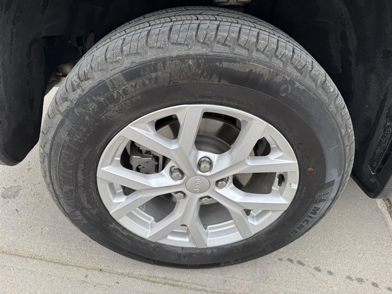 Jeep Grand Cherokee Limited 4WD 2023