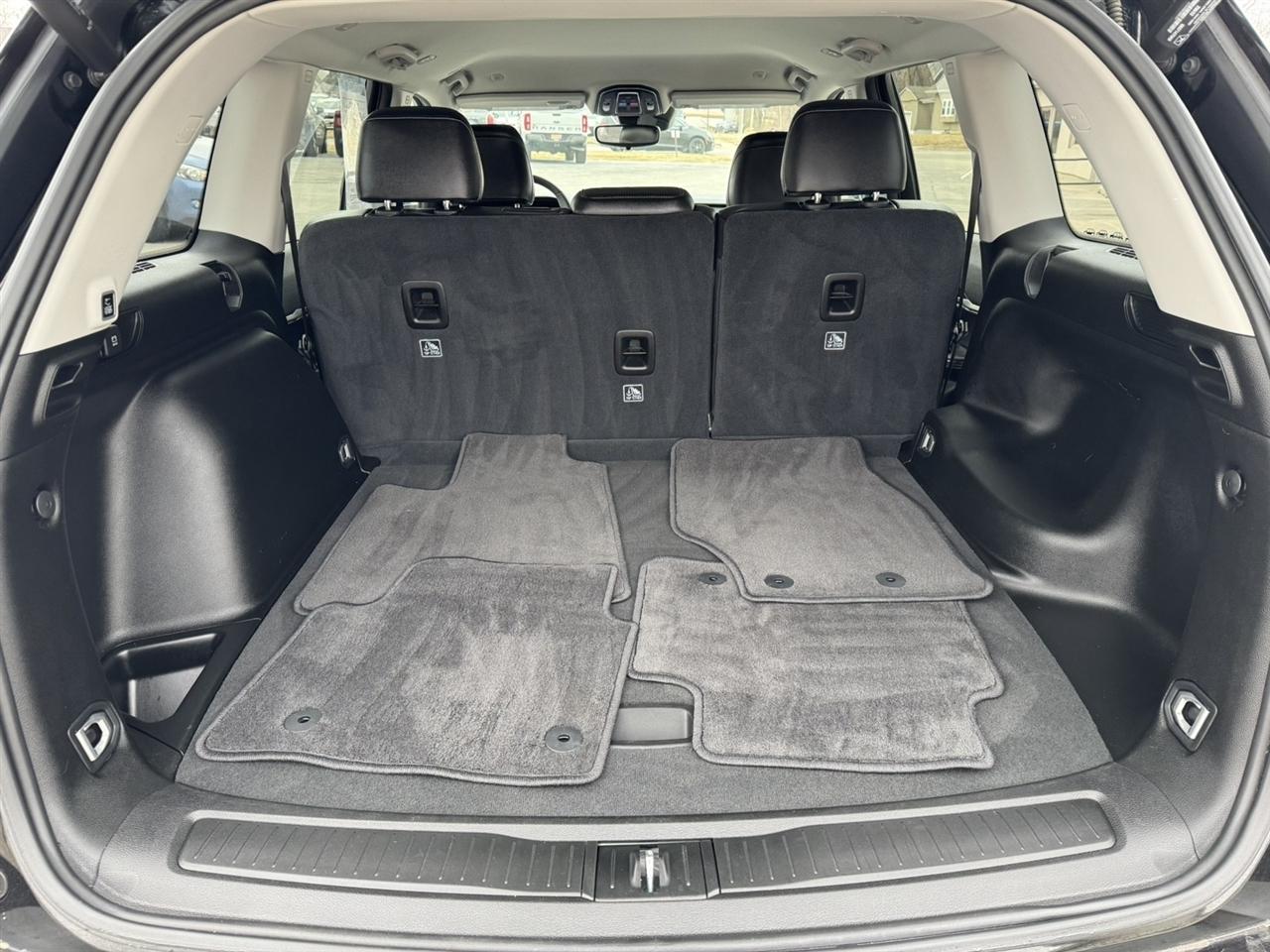 Jeep Grand Cherokee Limited 4WD 2023