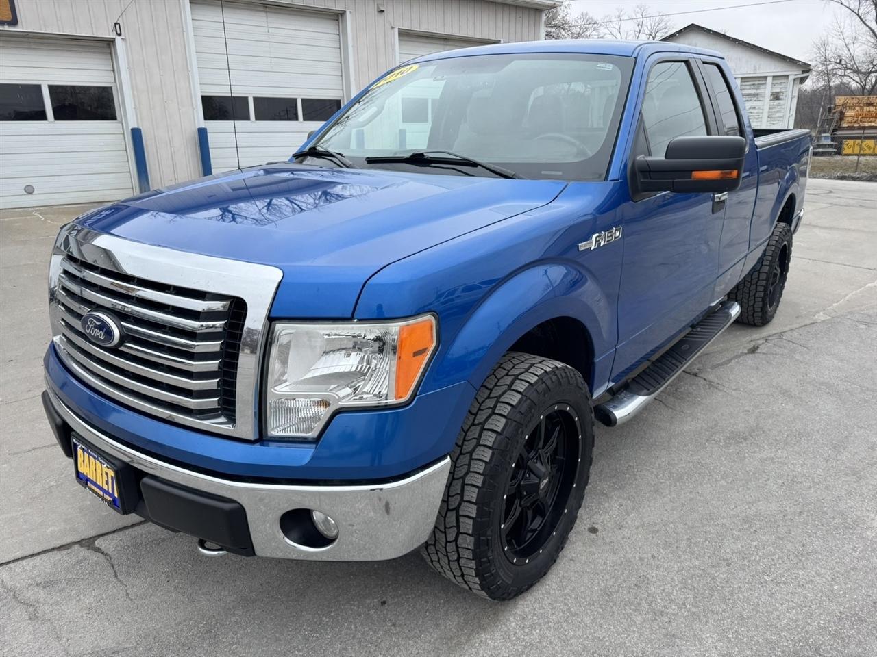 Ford F-150 XLT SuperCab 8-ft. Bed 4WD 2010