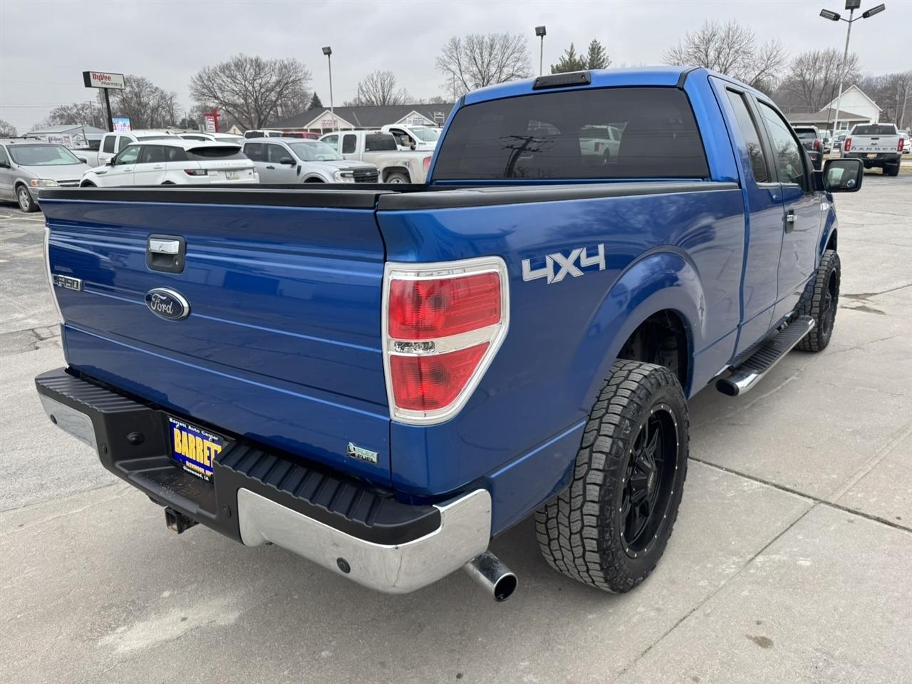 Ford F-150 XLT SuperCab 8-ft. Bed 4WD 2010