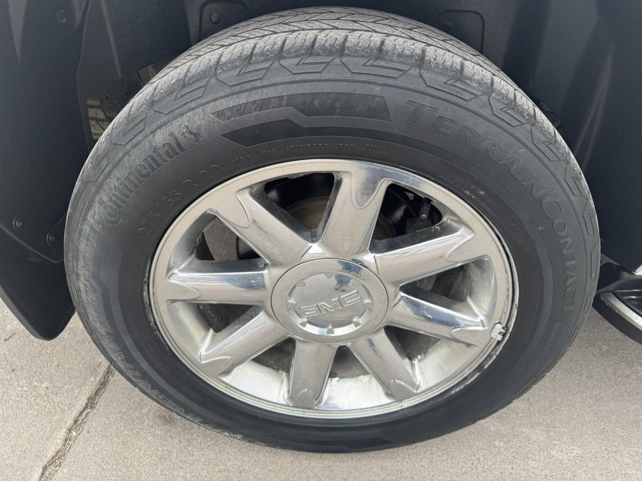 GMC Yukon Denali XL 4WD 2014