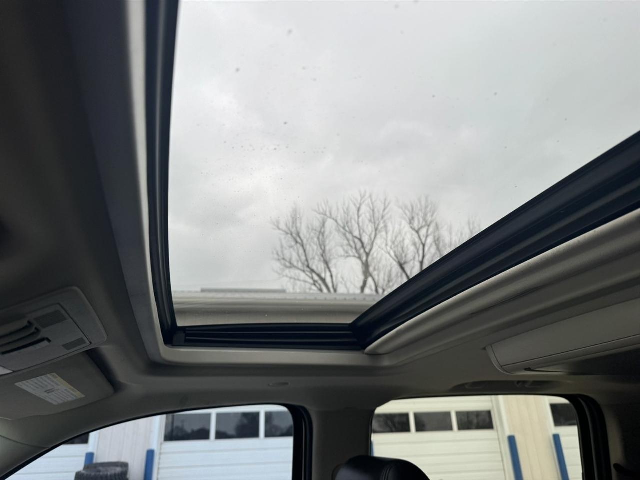 GMC Yukon Denali XL 4WD 2014