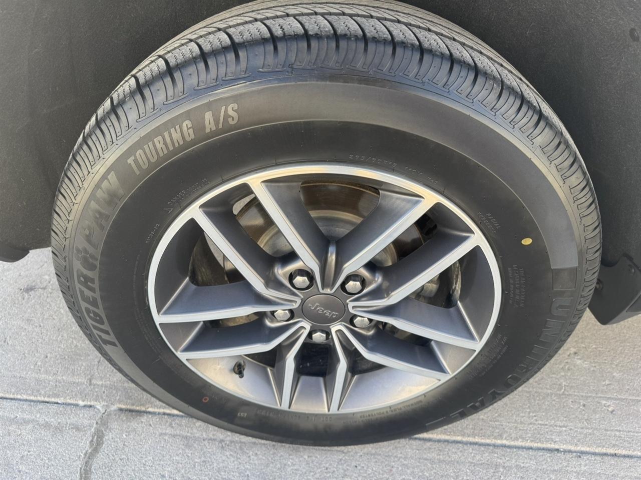 Jeep Grand Cherokee Limited 4WD 2019