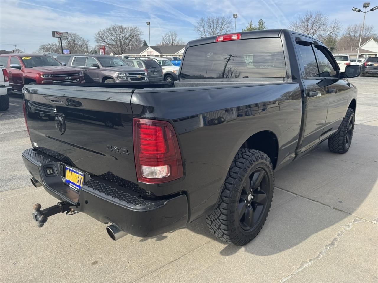 RAM 1500 Tradesman Quad Cab 4WD 2014