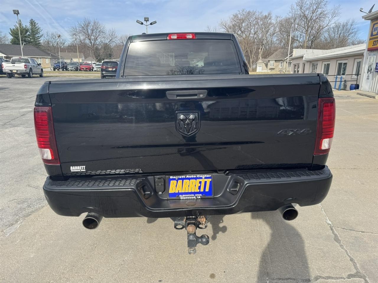 RAM 1500 Tradesman Quad Cab 4WD 2014