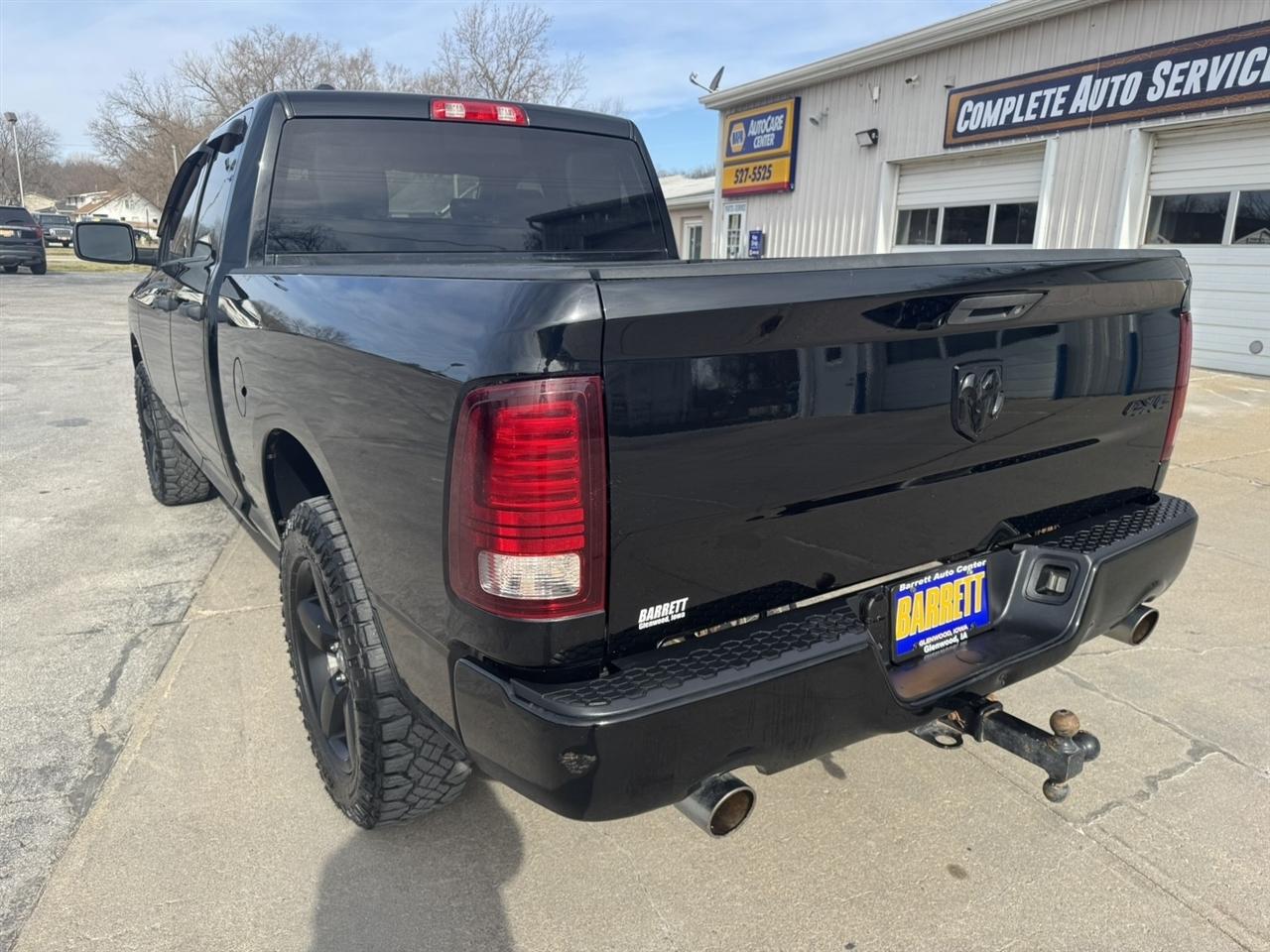 RAM 1500 Tradesman Quad Cab 4WD 2014