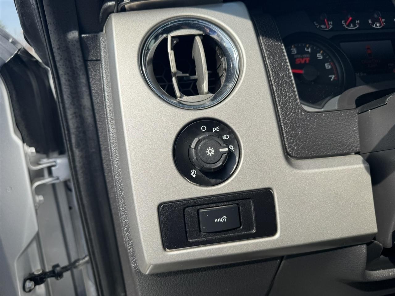 Ford F-150 Lariat SuperCrew 5.5-ft. Bed 4WD 2013