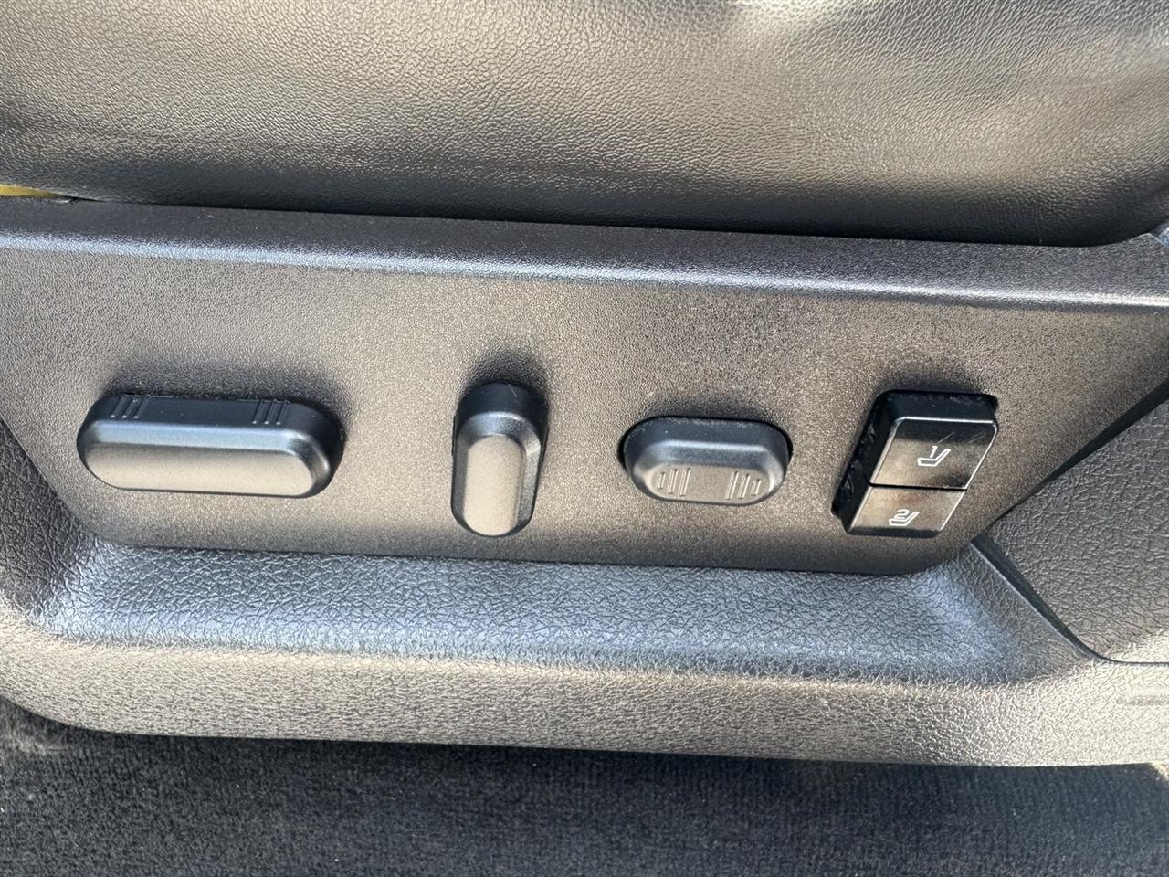 Ford F-150 Lariat SuperCrew 5.5-ft. Bed 4WD 2013