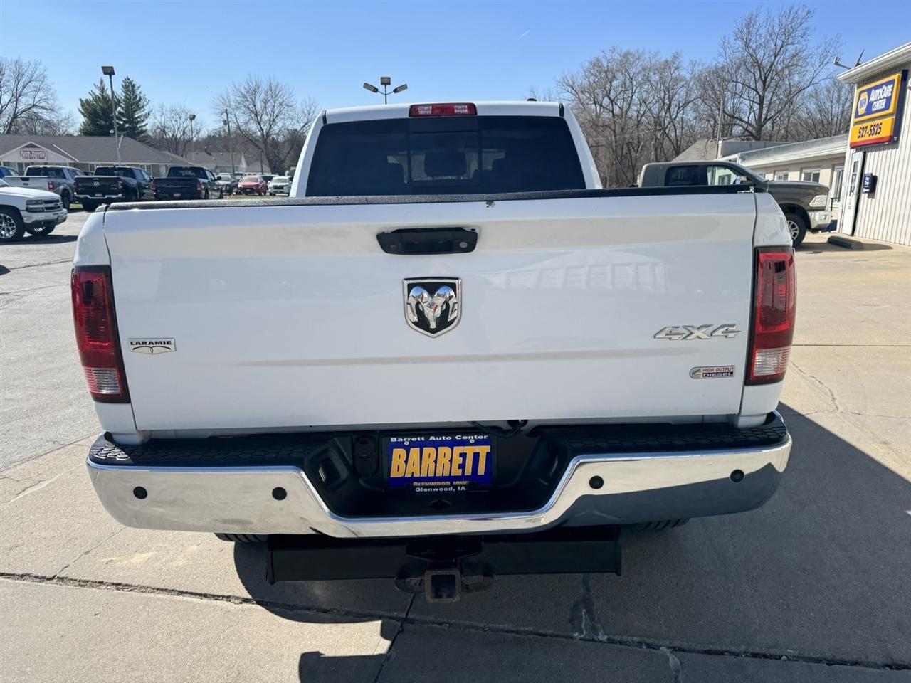 RAM 3500 Laramie Mega Cab 4WD 2012