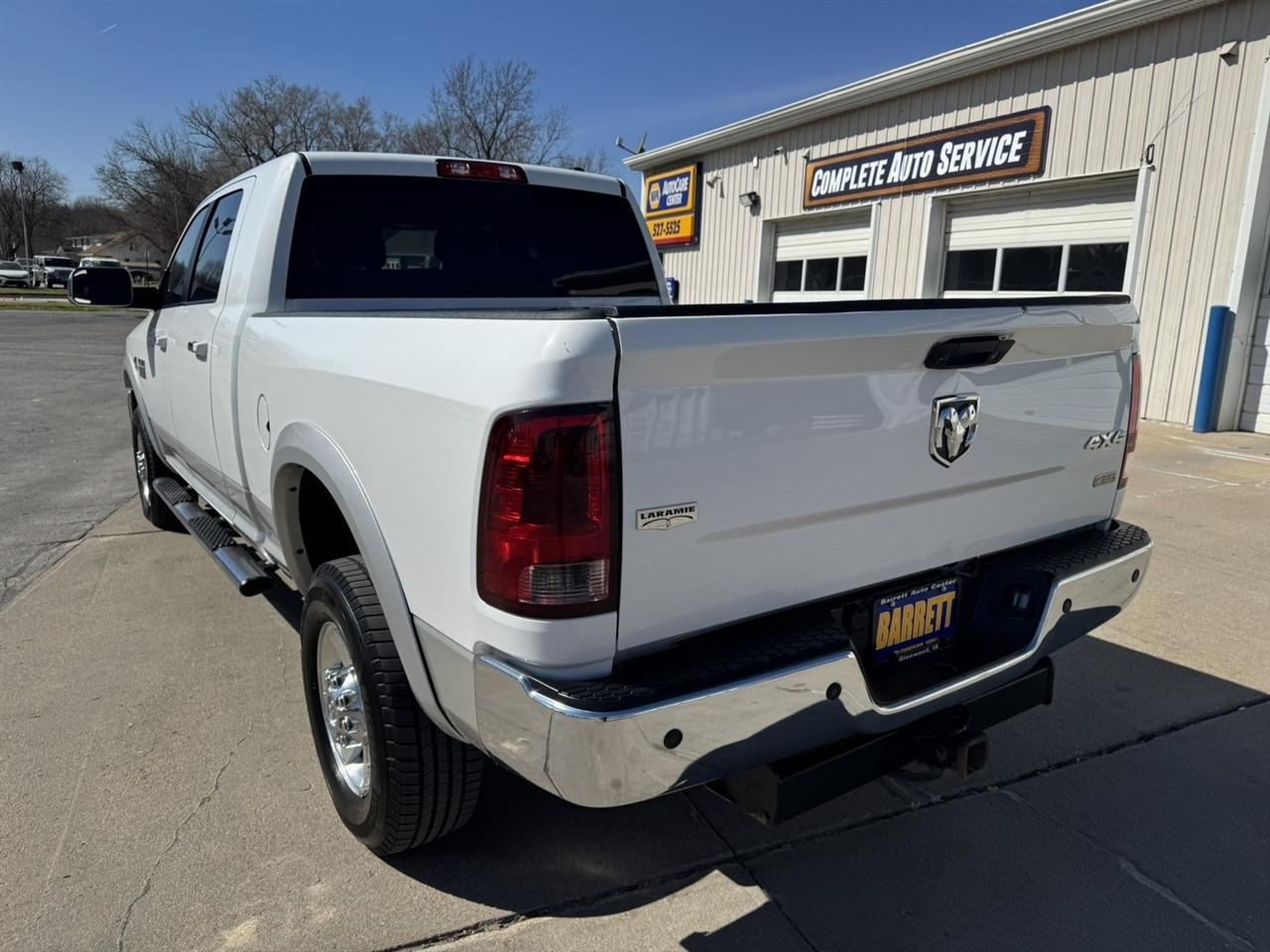 RAM 3500 Laramie Mega Cab 4WD 2012
