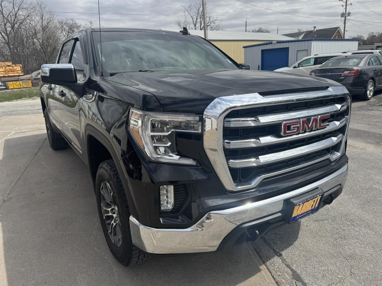GMC Sierra 1500 SLE Crew Cab Long Box 4WD 2019