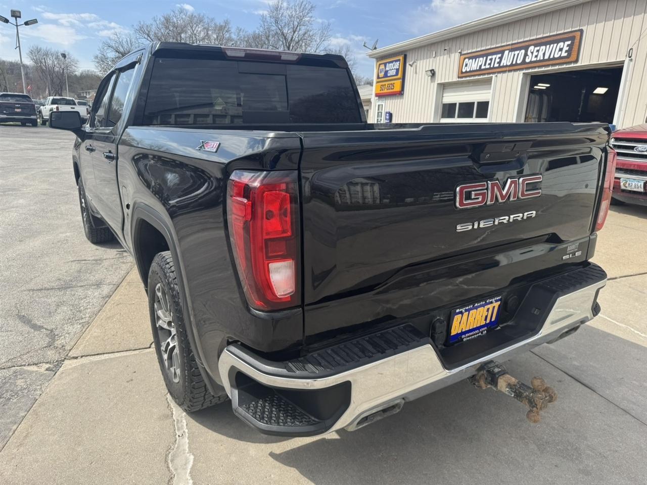 GMC Sierra 1500 SLE Crew Cab Long Box 4WD 2019