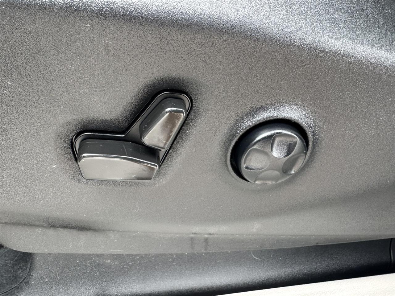 Chrysler Pacifica Hybrid Touring L 2022