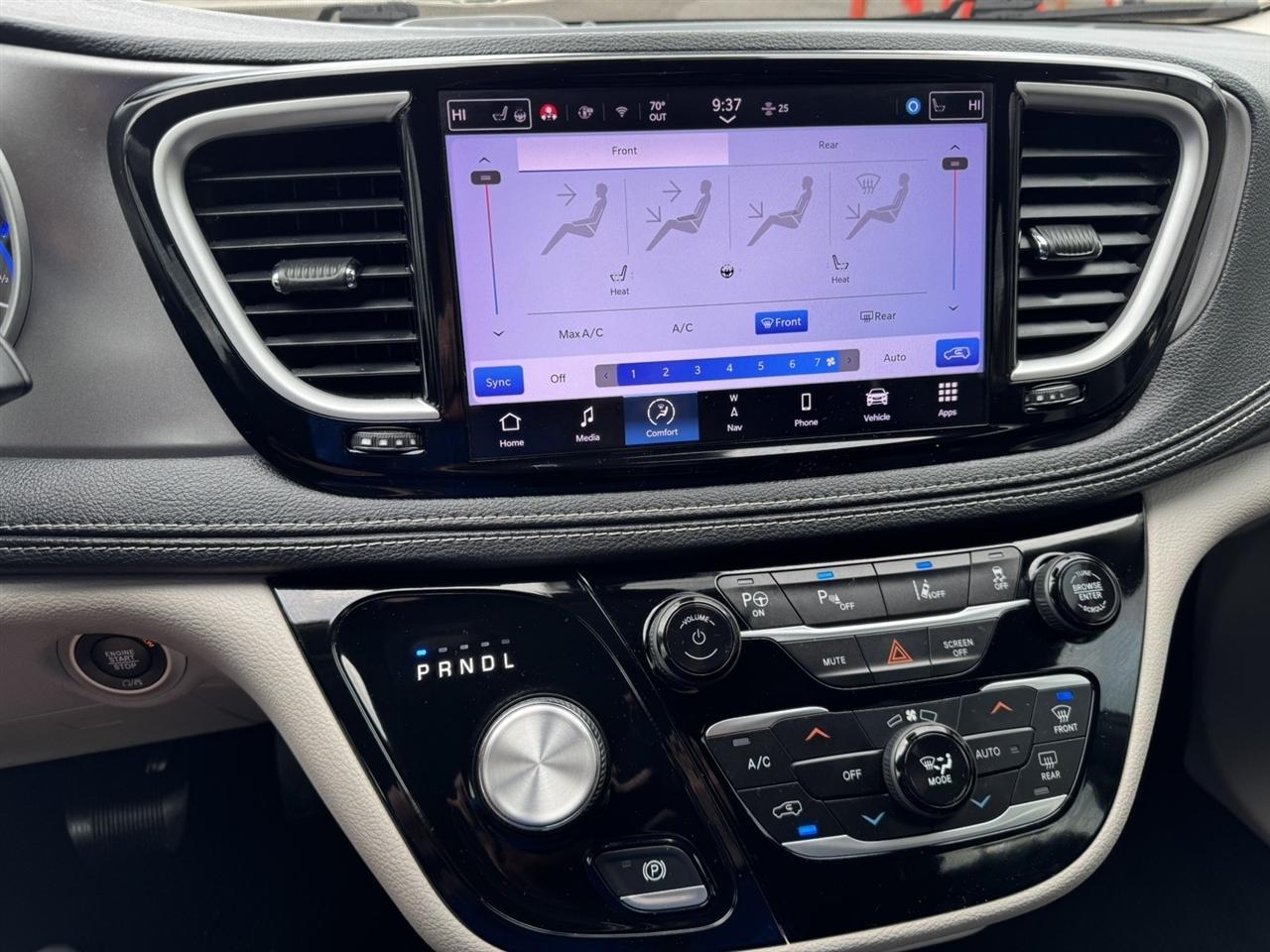 Chrysler Pacifica Hybrid Touring L 2022