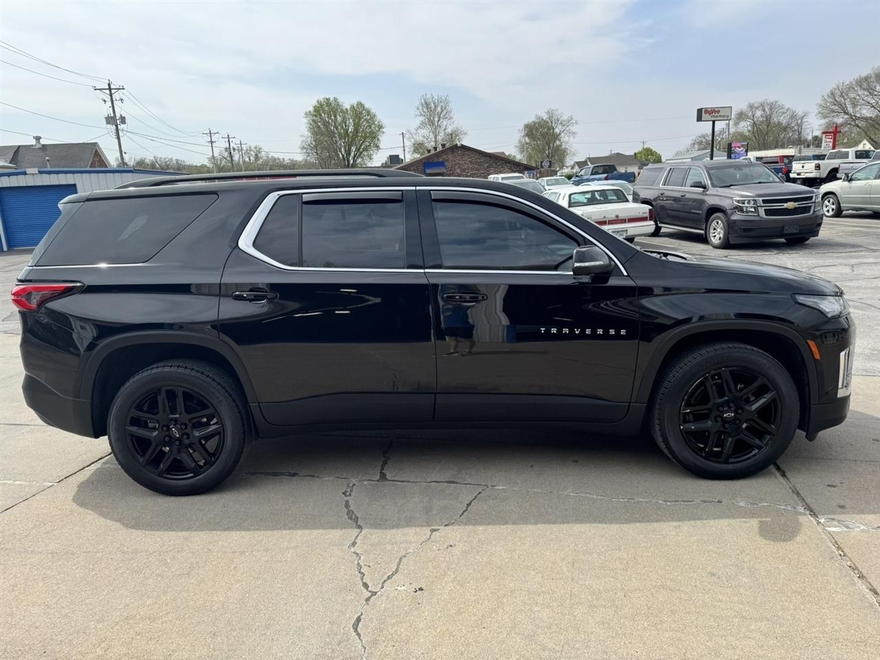 Chevrolet Traverse LT Cloth FWD 2023