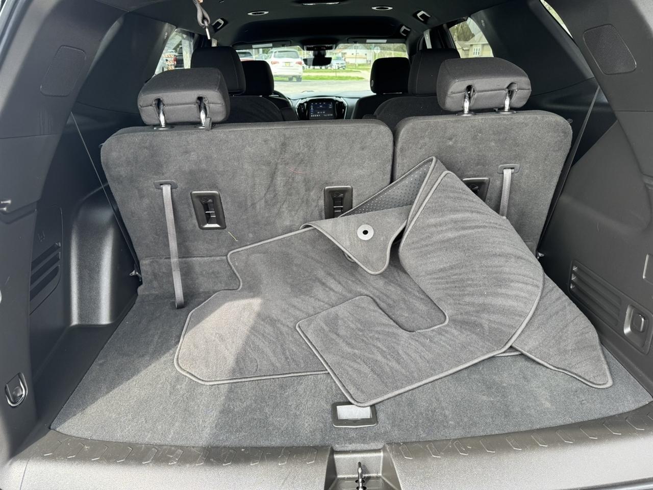 Chevrolet Traverse LT Cloth FWD 2023