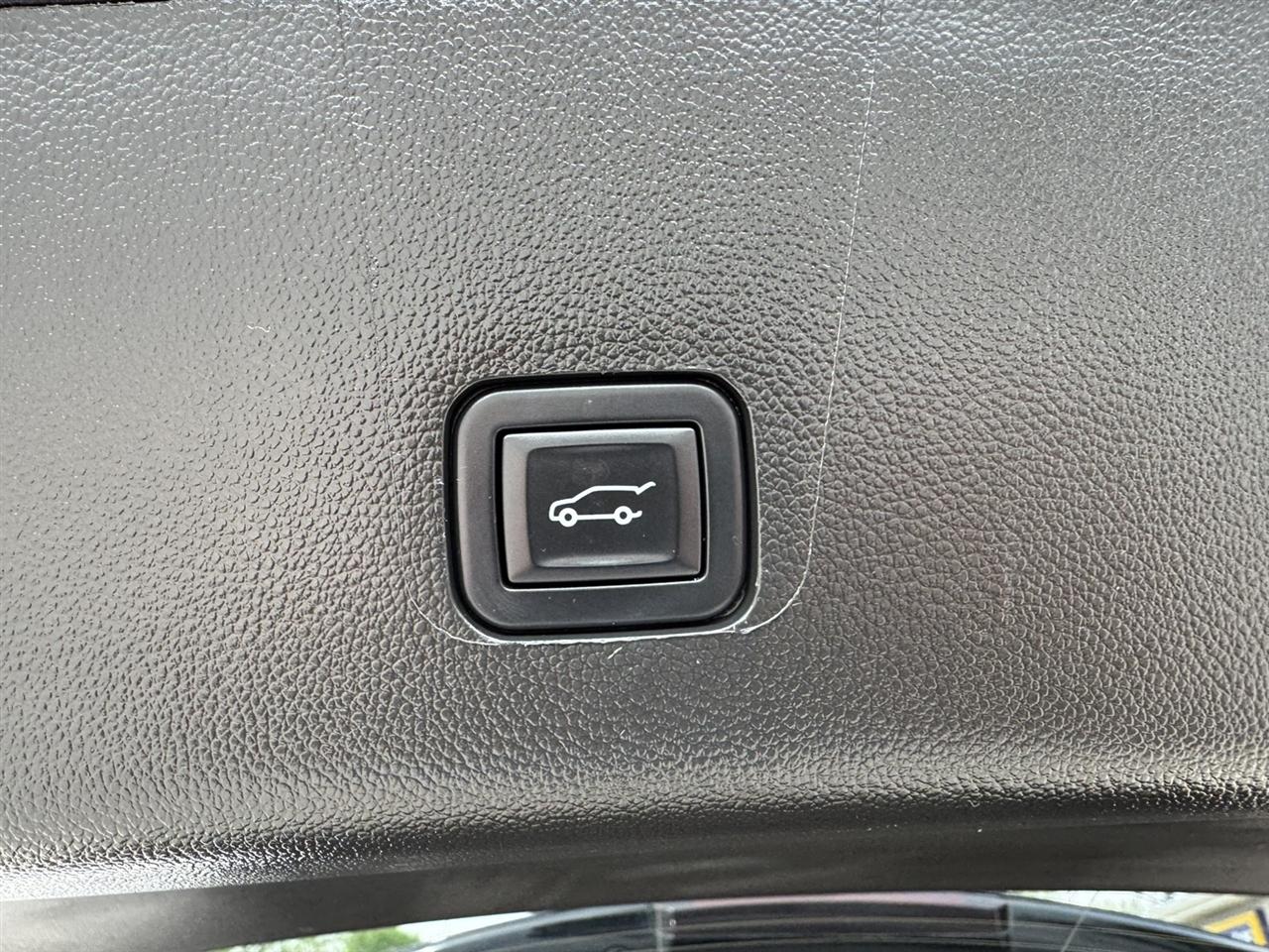 Chevrolet Traverse LT Cloth FWD 2023