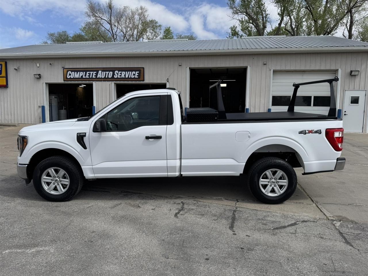 Ford F-150 XL 8-ft. Bed 2WD 2023