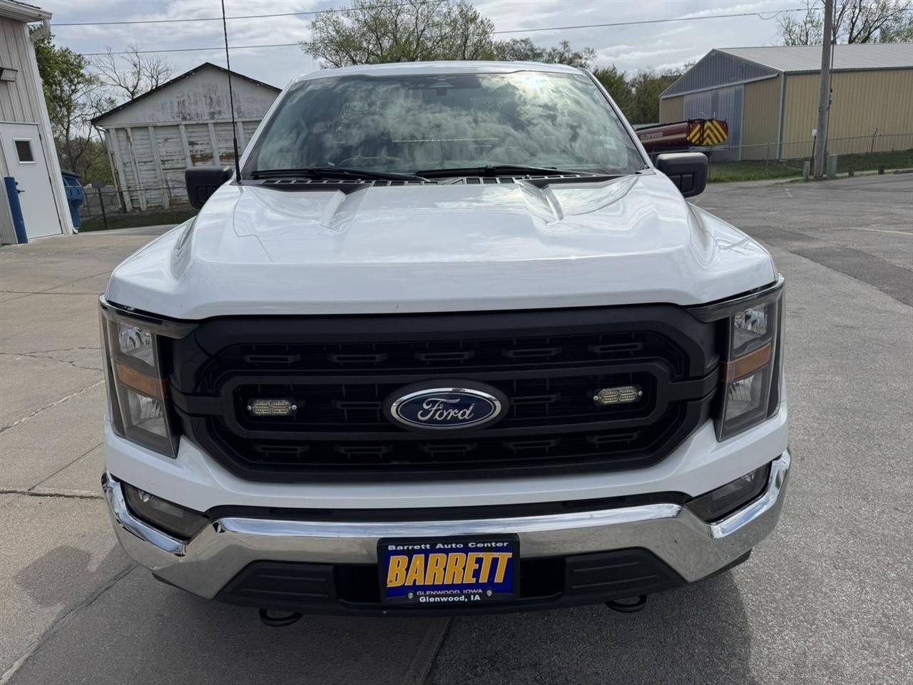 Ford F-150 4WD Reg Cab 145" XL 2023