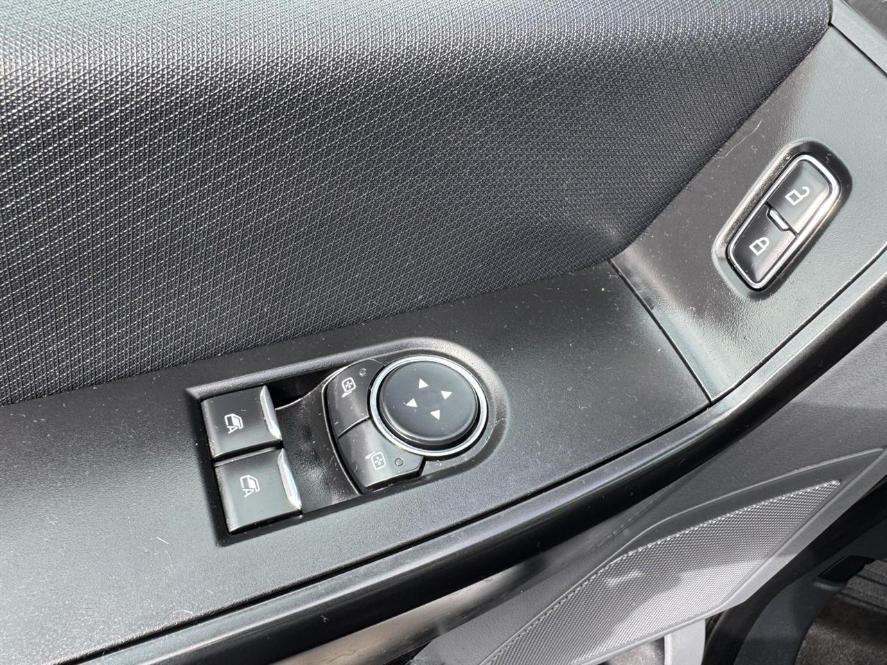 Ford F-150 4WD Reg Cab 145" XL 2023