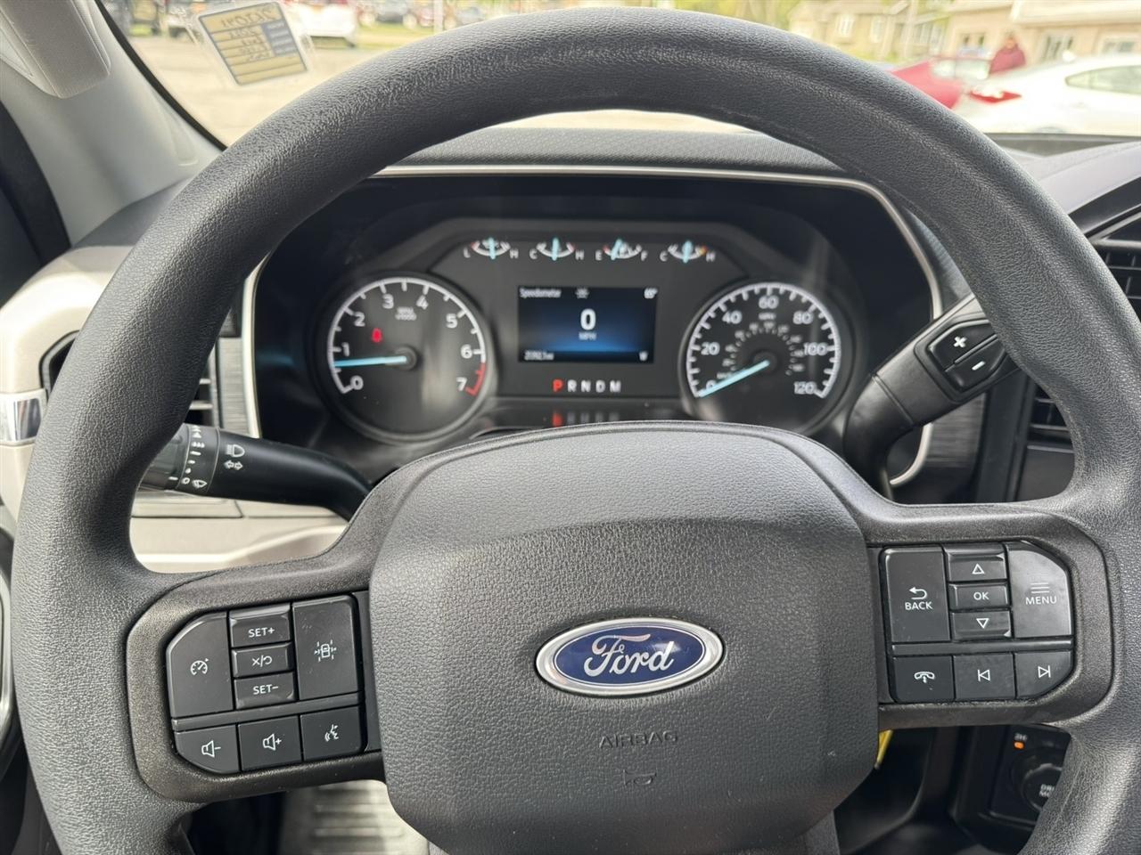 Ford F-150 4WD Reg Cab 145" XL 2023