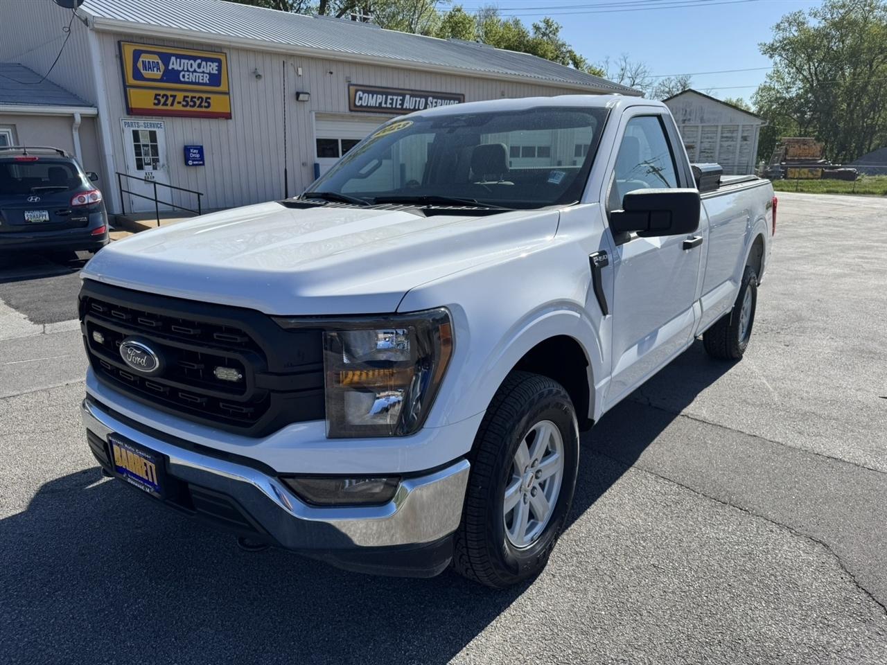 Ford F-150 4WD Reg Cab 145" XL 2023