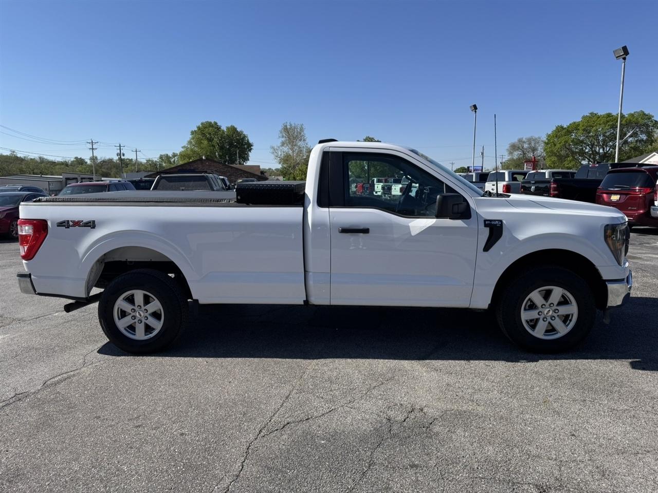 Ford F-150 4WD Reg Cab 145" XL 2023