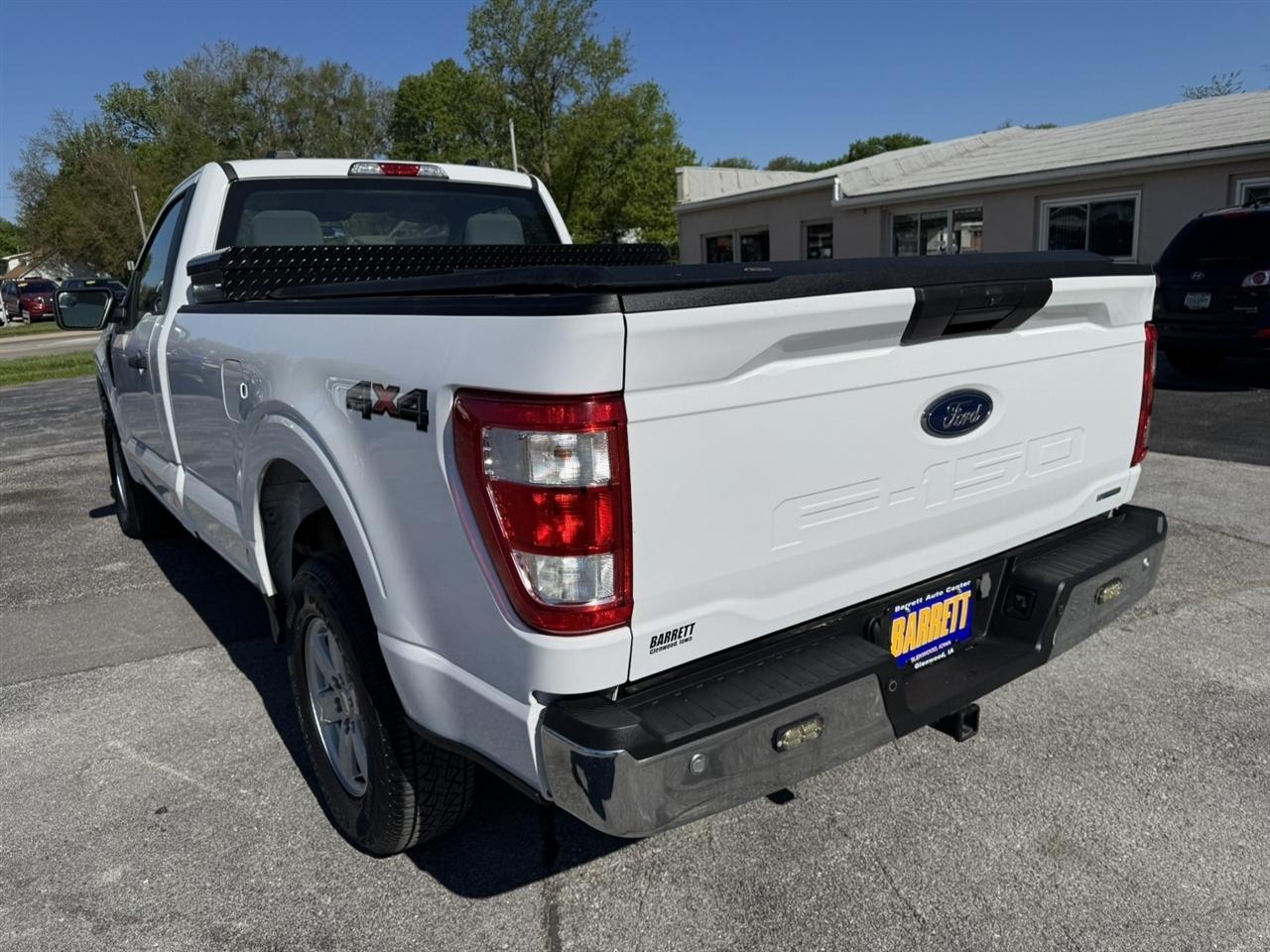 Ford F-150 4WD Reg Cab 145" XL 2023