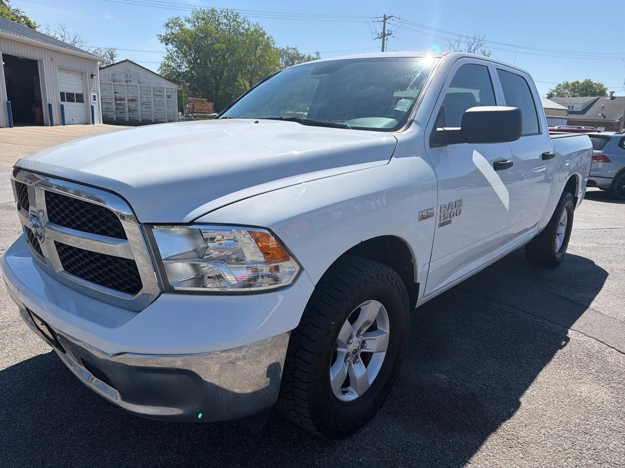 2020 RAM 1500 Classic Tradesman 4x4 Crew Cab 5'7's photo