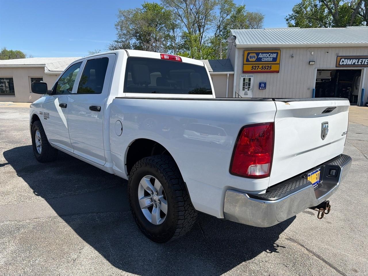 RAM 1500 Classic Tradesman Crew Cab SWB 4WD 2020