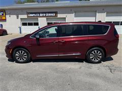 2023 Chrysler Pacifica Hybrid 