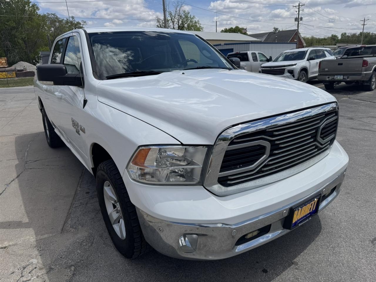 RAM 1500 Classic Tradesman Crew Cab SWB 4WD 2019