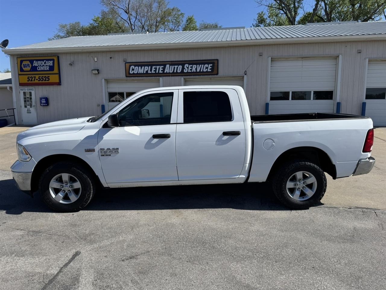 2020 RAM 1500 Classic Tradesman Crew Cab SWB 4WD