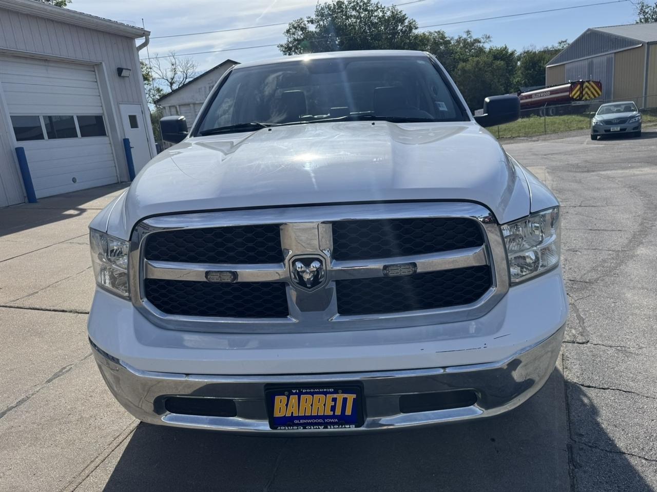 RAM 1500 Classic Tradesman Crew Cab SWB 4WD 2020