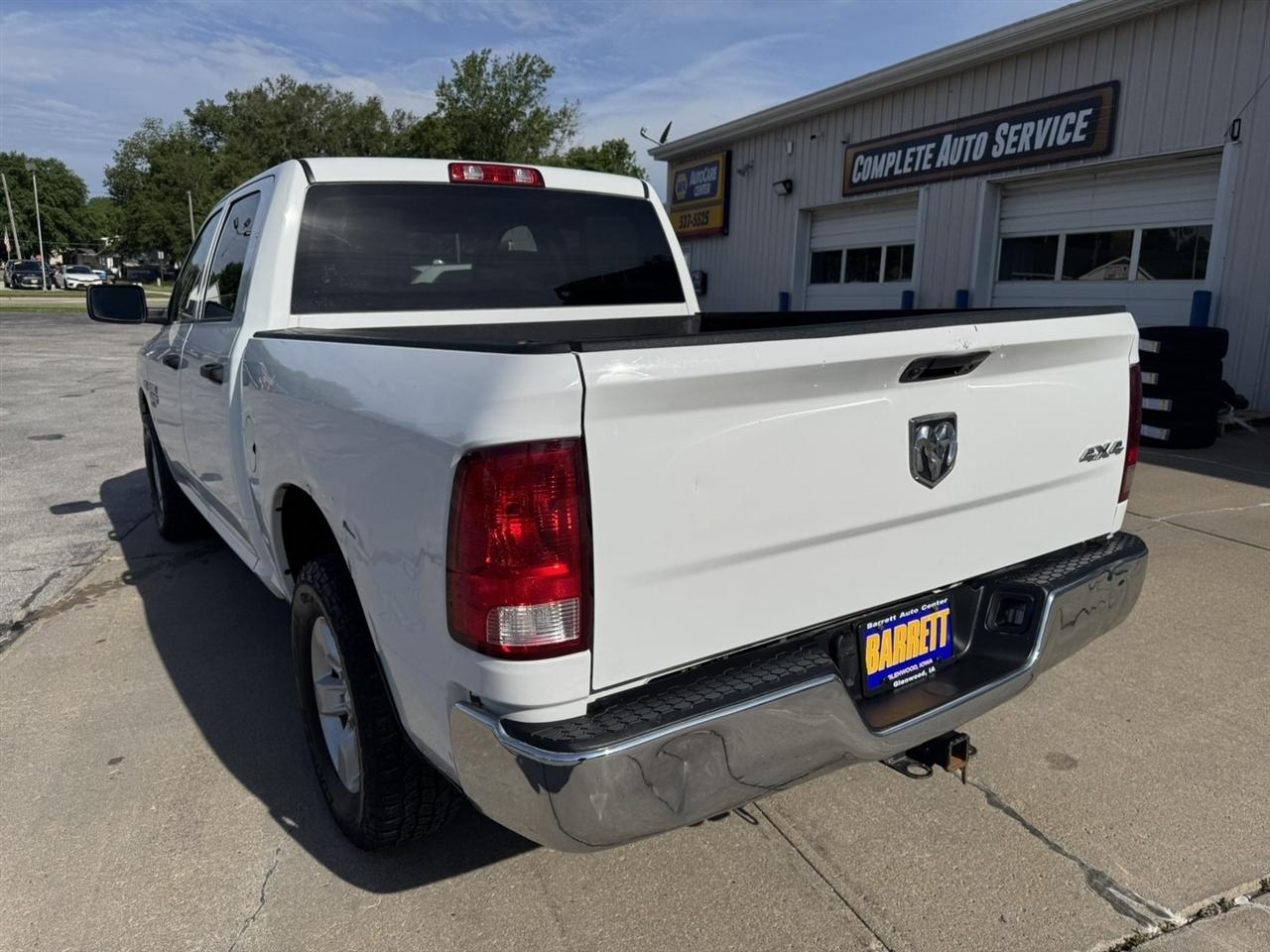 RAM 1500 Classic Tradesman Crew Cab SWB 4WD 2020