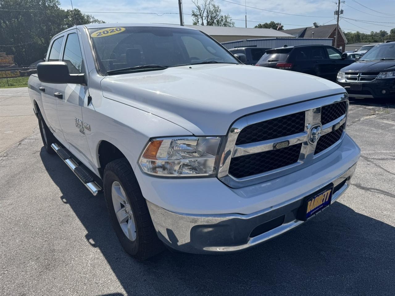 RAM 1500 Classic Tradesman Crew Cab SWB 4WD 2020