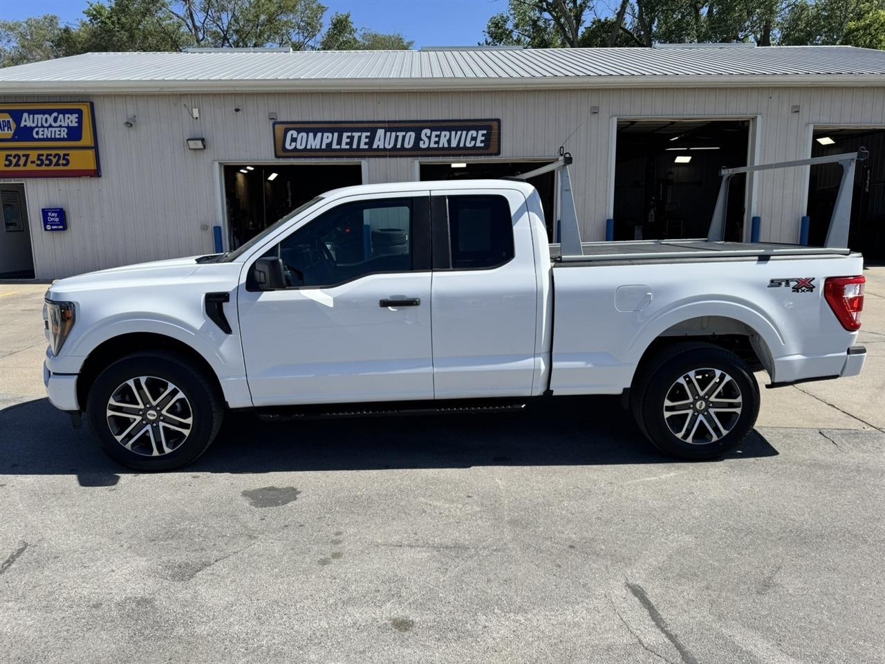 2023 Ford F-150 XL SuperCab 8-ft. Bed 4WD
