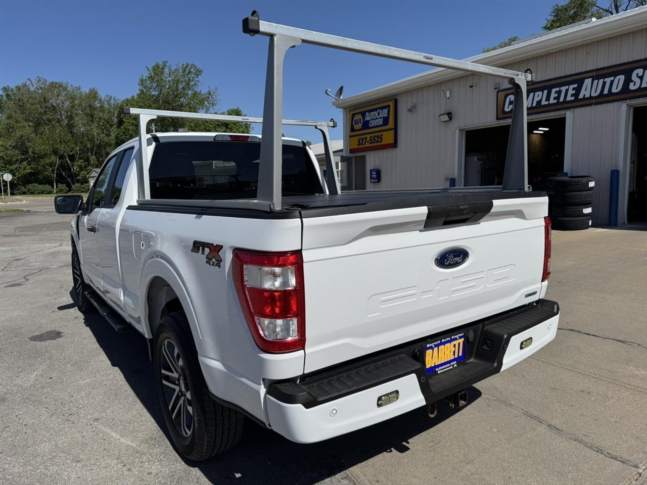 Ford F-150 XL SuperCab 8-ft. Bed 4WD 2023