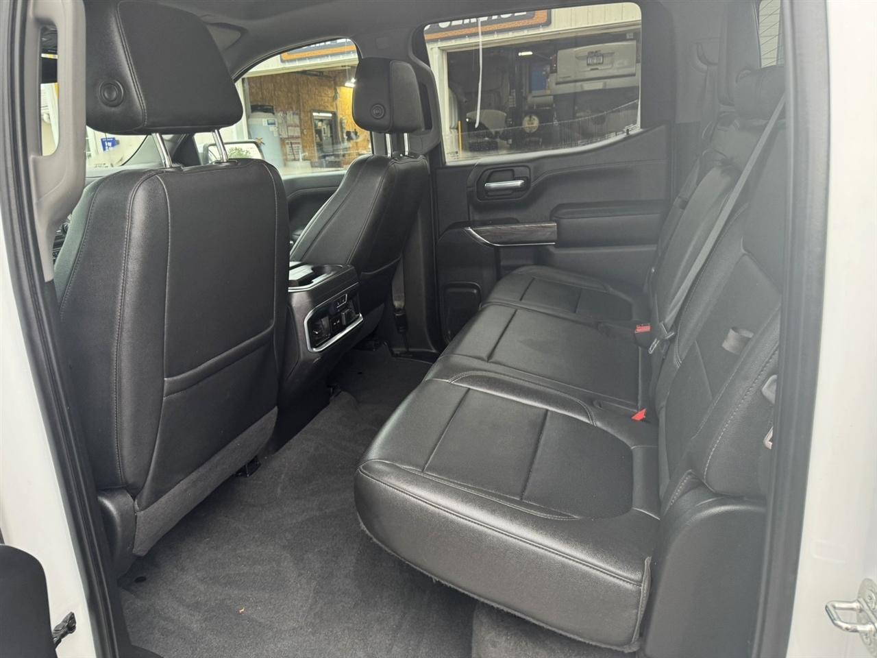Chevrolet Silverado 1500 LTZ Crew Cab 4WD 2021