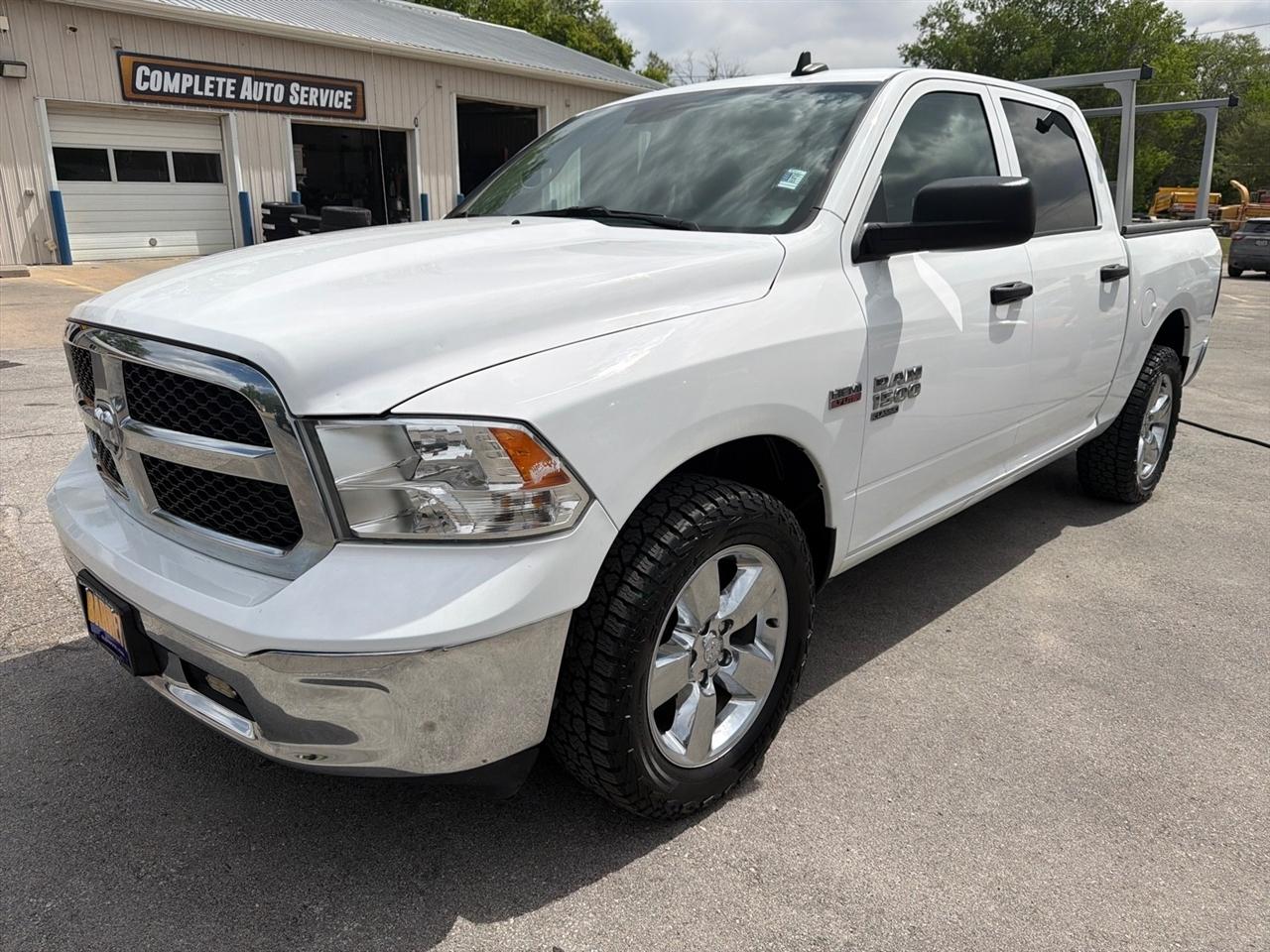 2021 RAM 1500 Classic Tradesman 4x4 Crew Cab 5'7's photo
