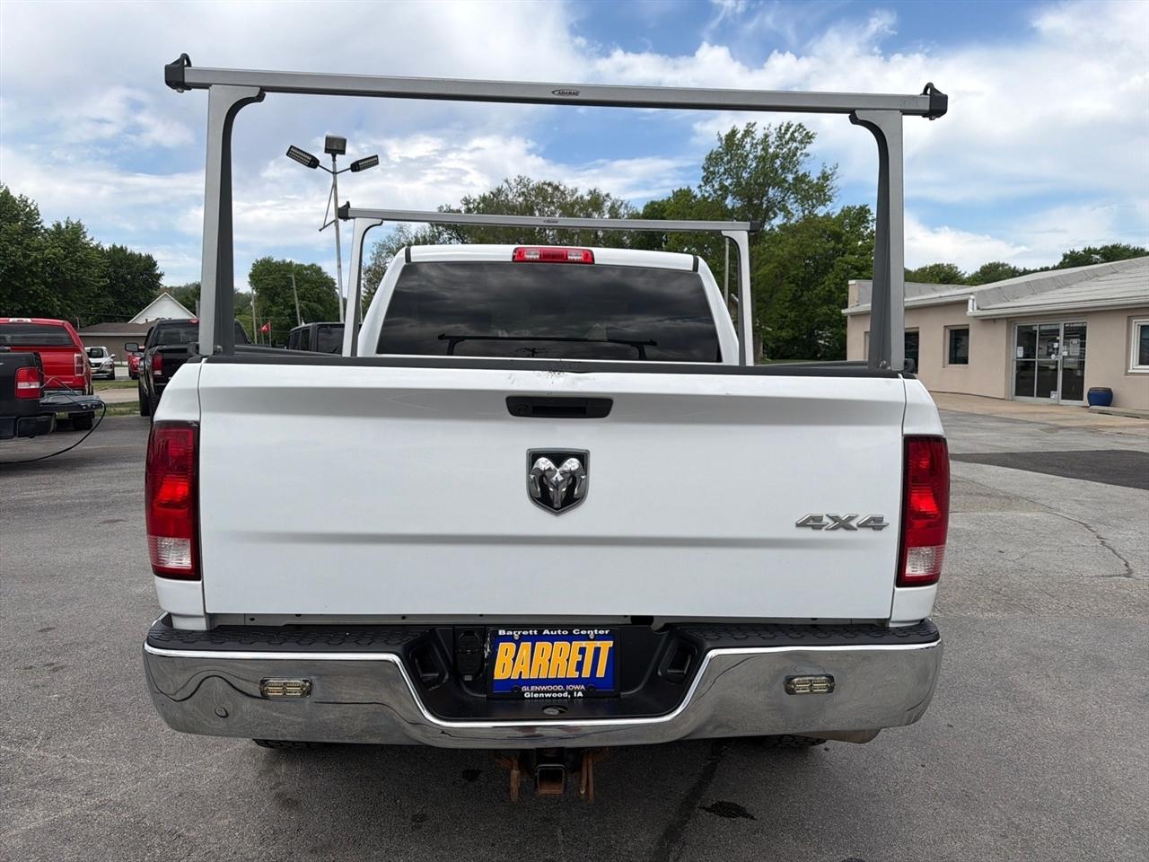 RAM 1500 Classic Tradesman Crew Cab SWB 4WD 2021